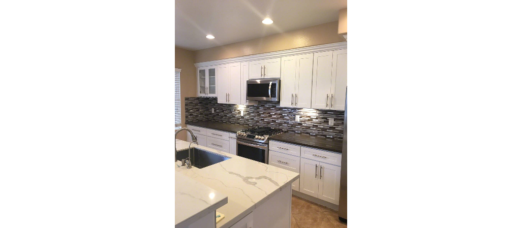 Madison Avenue Interlocking Pattern 8mm Room Scene 2